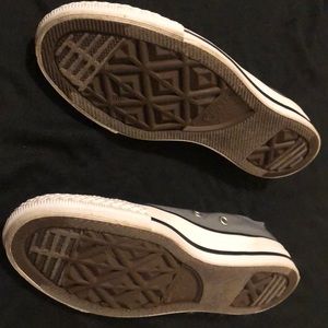 Women converse only wear it once